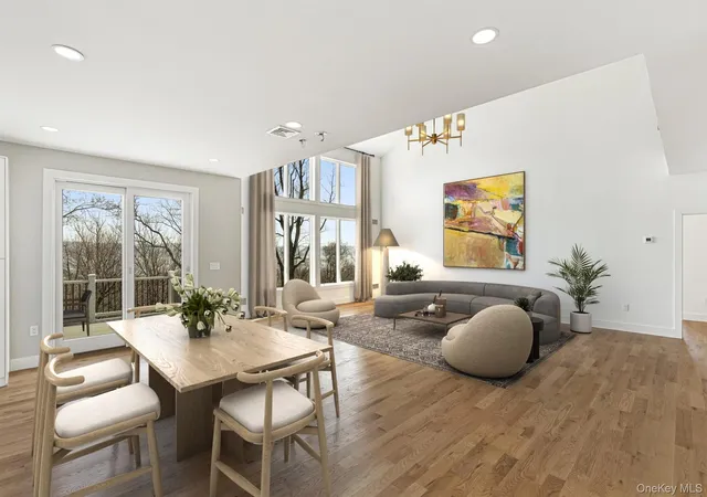 2nd image of 201 Tweed Blvd, Nyack, NY 10960 | MLS# H6269654