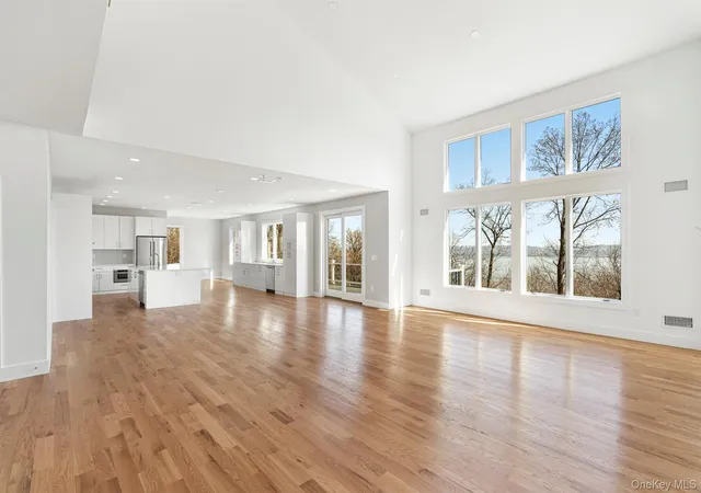 Photo 3 of Single family home for sale at 201 Tweed Blvd, Nyack, NY 10960 | MLS# H6269654 | Listing updated on 2026-09-26