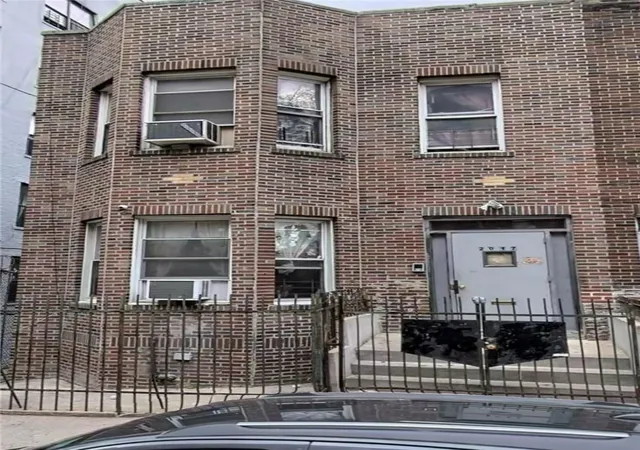 Photo 1 of Sale Pending at 2017 Walton Ave, Bronx, NY 10453 | MLS# H6270364 | Listing updated on 2026-02-02