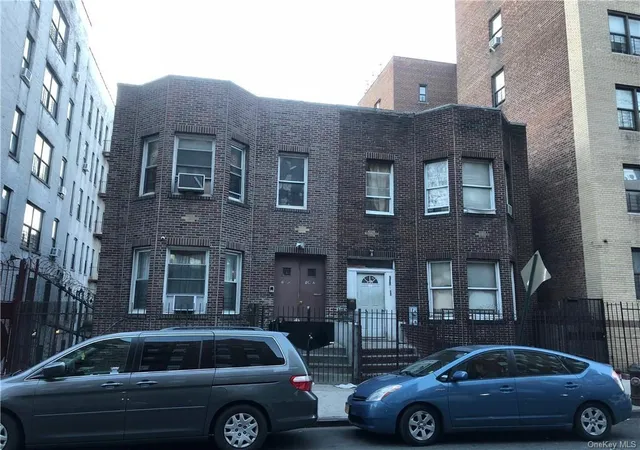 Photo 1 of Sale Pending at 2019 Walton Ave, Bronx, NY 10453 | MLS# H6270370 | Listing updated on 2025-11-21