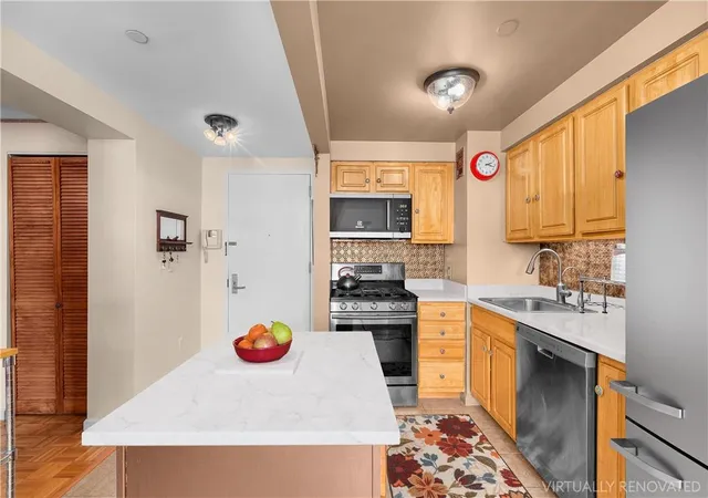 5th image of 102 Bradhurst Ave #1107, New York, NY 10039 | MLS# H6277179