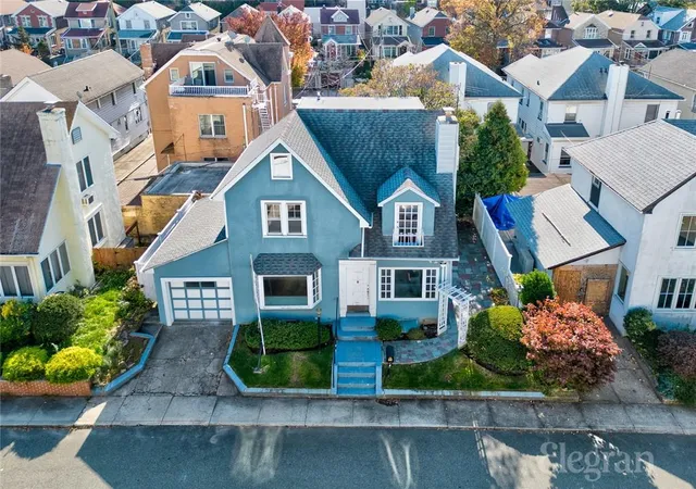 Photo 1 of Sale Pending at 4 78th St, Brooklyn, NY 11209 | MLS# H6277384 | Listing updated on 2025-09-17