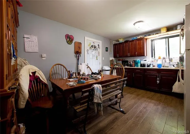 2nd image of 15 Pearl St, Livingston Manor, NY 12758