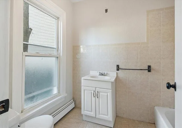 5th image of 109 S 12Th Ave, Mount Vernon, NY 10550 | MLS# H6283804