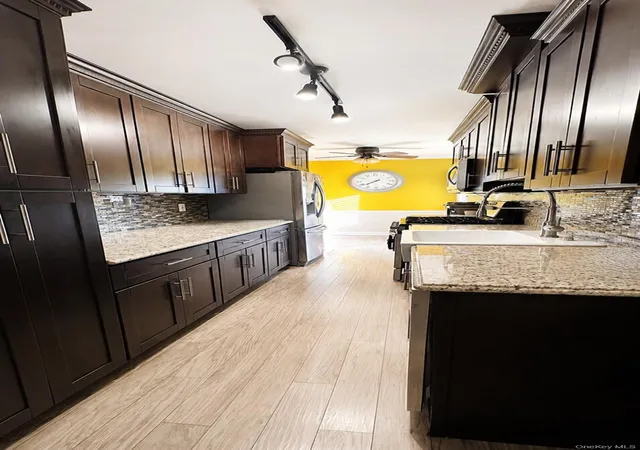Photo 3 of House for sale at 19 Abeel St #6H, Yonkers, NY 10705 | MLS# H6284753 | Listing updated on 2026-09-12