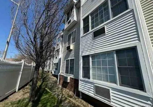 2nd image of 94 24 Magnolia Ct #3A, Ozone Park, NY 11417 | MLS# H6285037