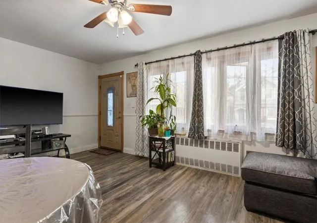 Photo 2 of Sale Pending at 8754 110Th St, Richmond Hill, NY 11418 | MLS# H6287557 | Listing updated on 2024-12-04