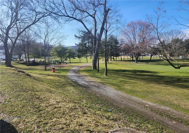 2nd image of 4 Eastman Ter #1, Poughkeepsie, NY 12601 | MLS# H6295238