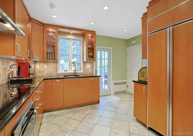 Homes for sale in Greenburgh, NY | 97 Underhill Rd, Greenburgh, NY 10583 | MLS# H6303051