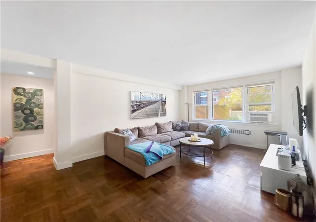 1st image of 3725 Henry Hudson Pkwy #2FG, Bronx, NY 10463 | MLS# H6305417