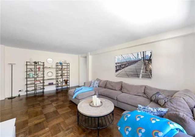 5th image of 3725 Henry Hudson Pkwy #2FG, Bronx, NY 10463 | MLS# H6305417