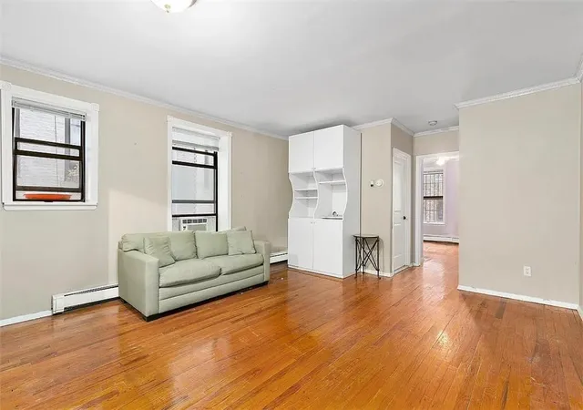 Photo 1 of Sale Pending at 4 W 109 St #4F, New York, NY 10025 | MLS# H6308742 | Listing updated on 2024-12-03