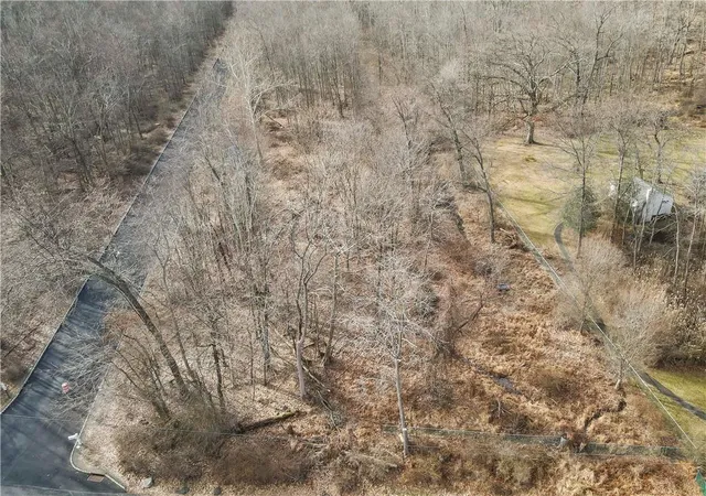 35th image of 1 Badi Dr, Nyack, NY 10960 | MLS# H6316756