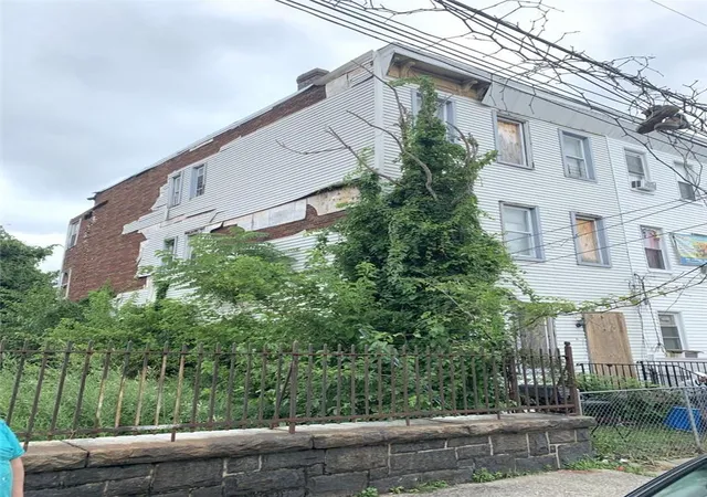 1st image of 41 Groshon Ave, Yonkers, NY 10701 | MLS# H6322153