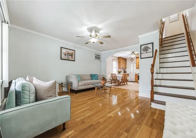 4th image of 2563 Woodhull Ave, Bronx, NY 10469 | MLS# H6322262