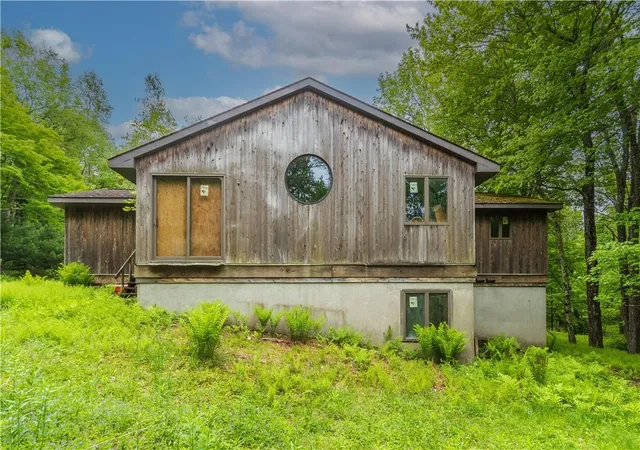 1st image of 401 Harris Rd, Monticello, NY 12701 | MLS# H6325502