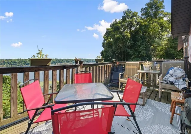 29th image of 422 424 York St, Saugerties, NY 12453 | MLS# H6328288