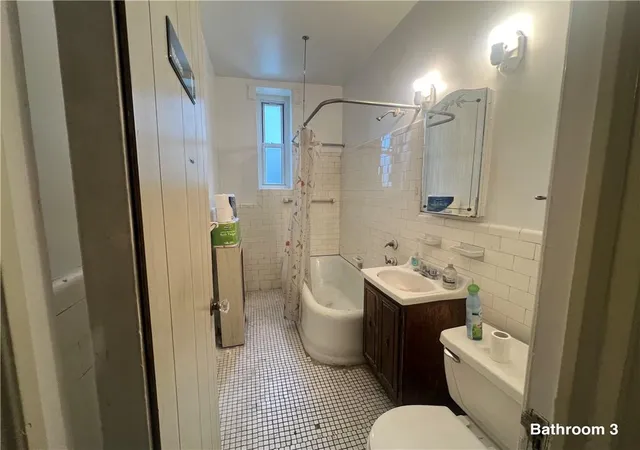 Homes for sale in Mount Vernon, NY | 60 W Broad Street, Mount Vernon, NY 10552 | Houzeo