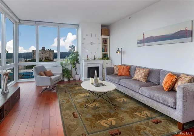 Photo 4 of Condo for sale at 640 W 237Th St #12B, New York, NY 10463 | MLS# H6332478 | Listing updated on 2026-09-30