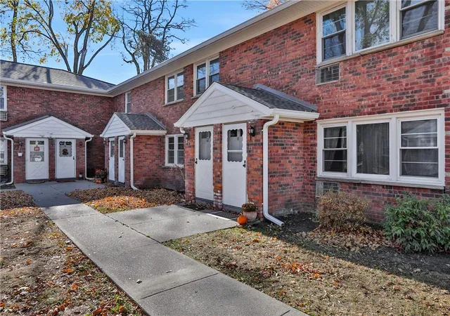 Condominium at 2710 South Rd #C11, Poughkeepsie, NY 12601 | MLS# H6336395 |  | Sold on 2025-03-05