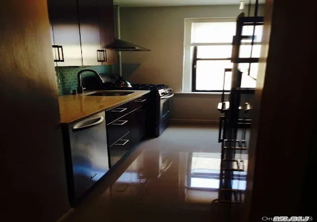 Stock Cooperative at 35-55 29Th St #5D, Astoria, NY 11106 | MLS# L2694058 | | Sold on 2014-12-11