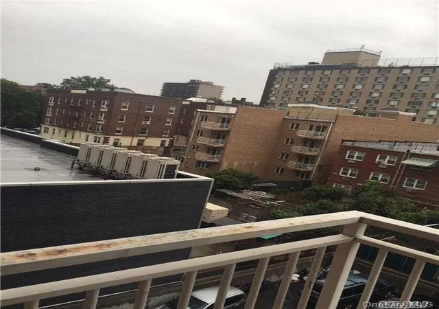 Condominium at 142-28 37 Ave #5D, Flushing, NY 11354 | MLS# L2897543 |  | Sold on 2017-08-31