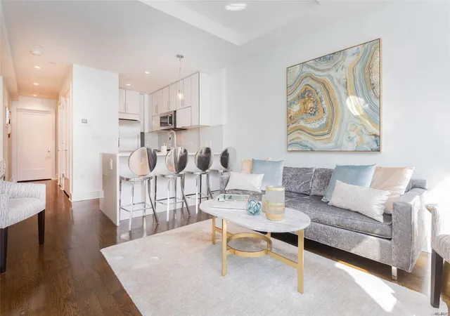Condominium at 23-37 31St Rd #4C, Astoria, NY 11106 | MLS# L3128253 | | Sold on 2019-10-23