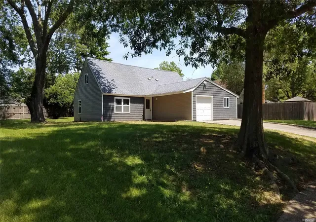1st image of 150 Serpentine Ln, Islandia, NY 11749 | MLS# L3147452