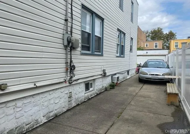 Photo 2 of Single family home for sale at 71 31 66th Rd, Middle Village, NY 11379 | MLS# L3254826 | Listing updated on 2026-03-21