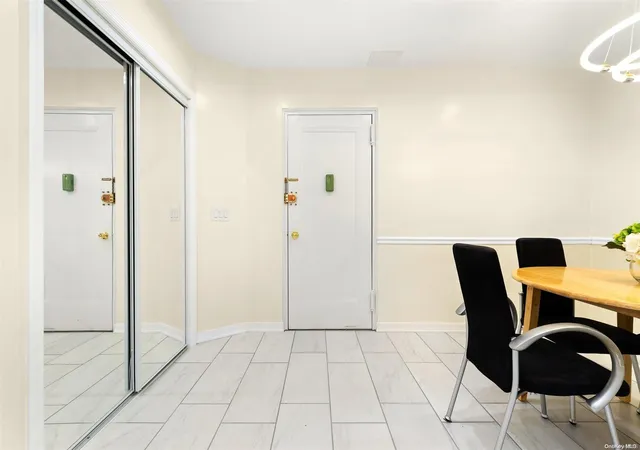 Stock Cooperative at 72-11 110Th St #1E, Forest Hills, NY 11375 | MLS# L3451719 | | Sold on 2023-08-16