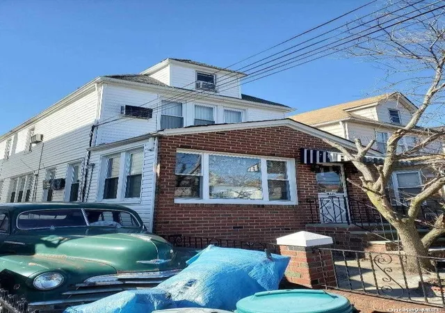 2nd image of 24 24 Gillmore St, East Elmhurst, NY 11369 | MLS# L3459343