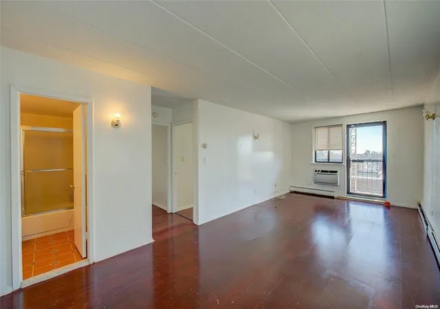 5th image of 180-16 Wexford Ter, New York, NY 11432