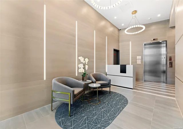 2nd image of 44 15 College Point Blvd #6C, Flushing, NY 11355 | MLS# L3469396