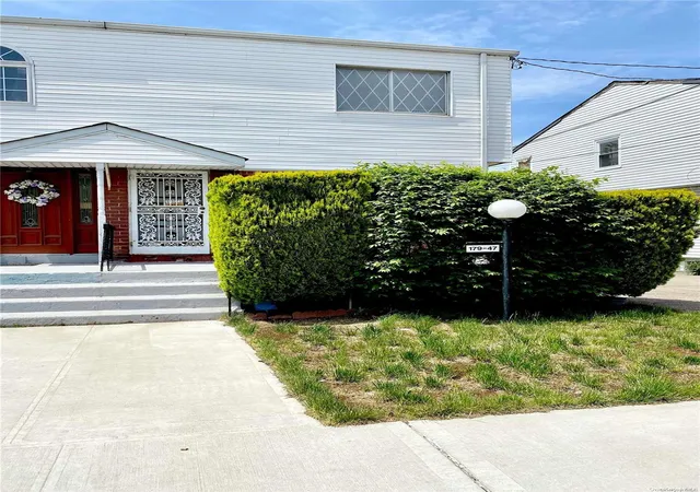 1st image of 179 47 Zoller Rd, Jamaica, NY 11434 | MLS# L3480123