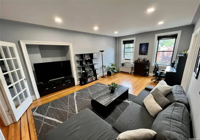 1st image of 160 15 Powells Cove Blvd #A103, Whitestone, NY 11357 | MLS# L3480990