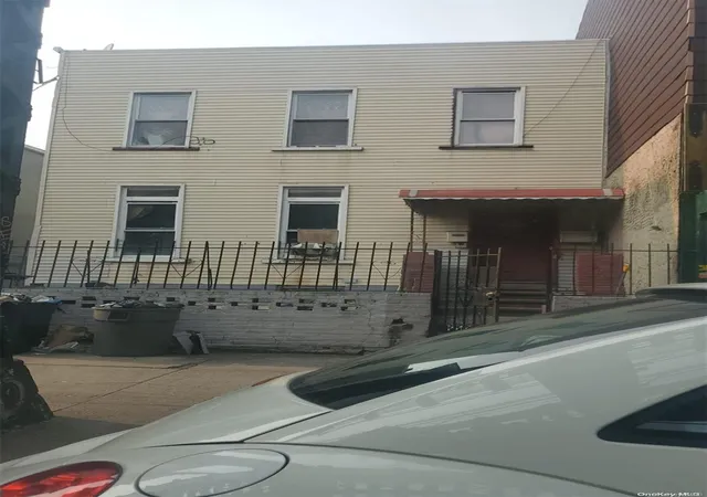 Photo 1 of Sale Pending at 2735 Fulton St, Brooklyn, NY 11207 | MLS# L3482265 | Listing updated on 2024-12-12