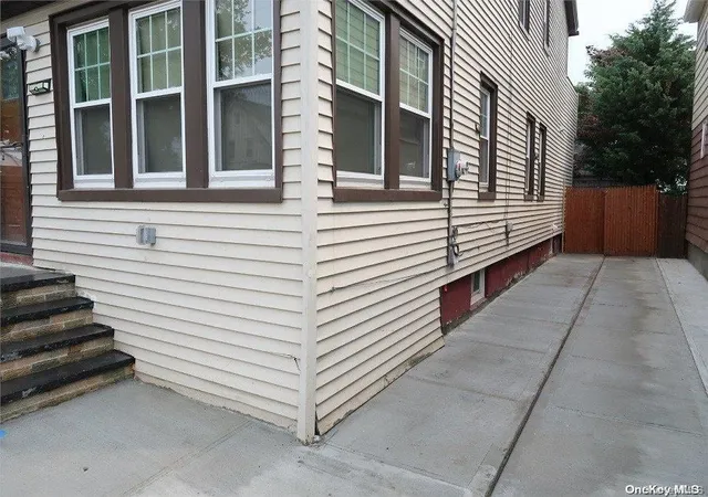 Photo 3 of Sale Pending at 221-36 107Th Ave, Queens Village, NY 11429 | MLS# L3484256 | Listing updated on 2024-12-11