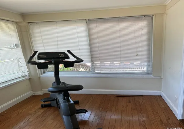 5th image of 508 Monroe St, Cedarhurst, NY 11516 | MLS# L3484432