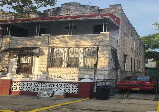 Photo 1 of Sale Pending at 385 Amboy St, Brooklyn, NY 11212 | MLS# L3492802 | Listing updated on 2024-12-04