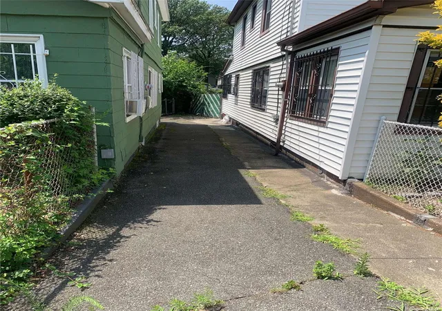5th image of 114-26 149Th St, New York, NY 11436 | MLS# L3493790
