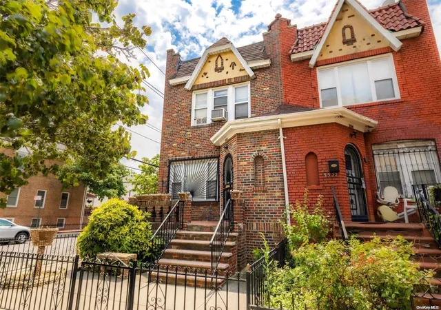 Photo 3 of Sale Pending at 3524 Avenue M, Brooklyn, NY 11234 | MLS# L3494407 | Listing updated on 2025-12-16