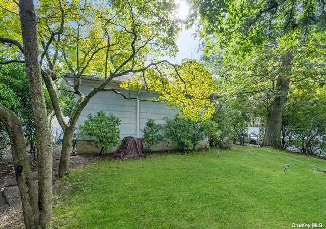 14th image of 1931 Miller Pl, Merrick, NY 11566 | MLS# L3499286