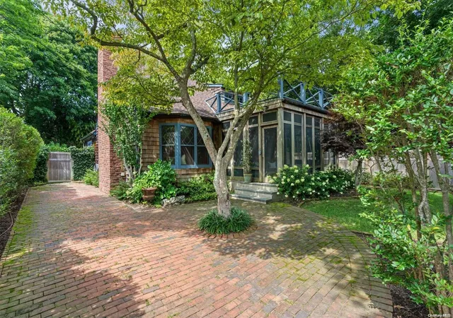 1st image of 14 Hamilton St, Sag Harbor, NY 11963 | MLS# L3499857