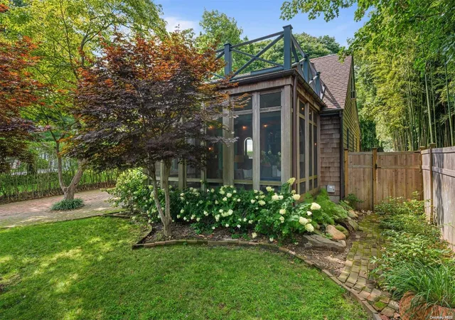 2nd image of 14 Hamilton St, Sag Harbor, NY 11963 | MLS# L3499857