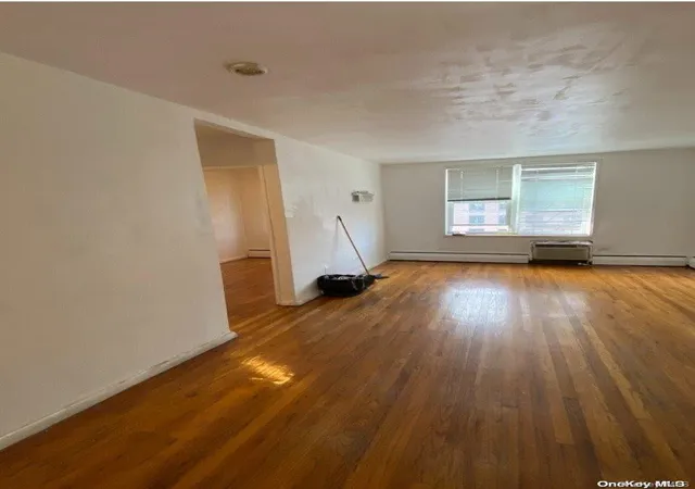 4th image of 42-42 Colden St #622, Flushing, NY 11355 | MLS# L3504118