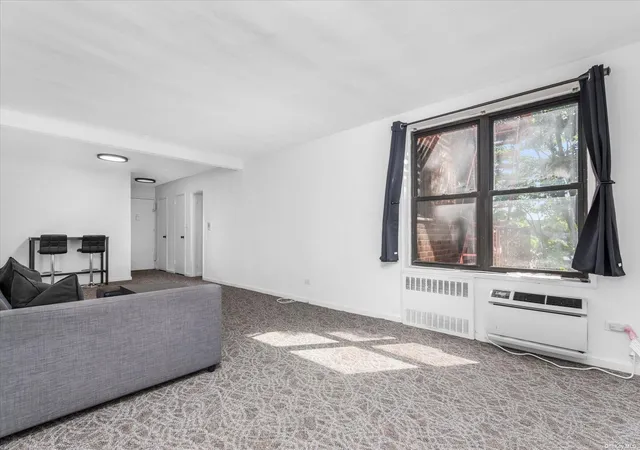 4th image of 65-15 38Th Ave #5R, Woodside, NY 11377 | MLS# L3506385