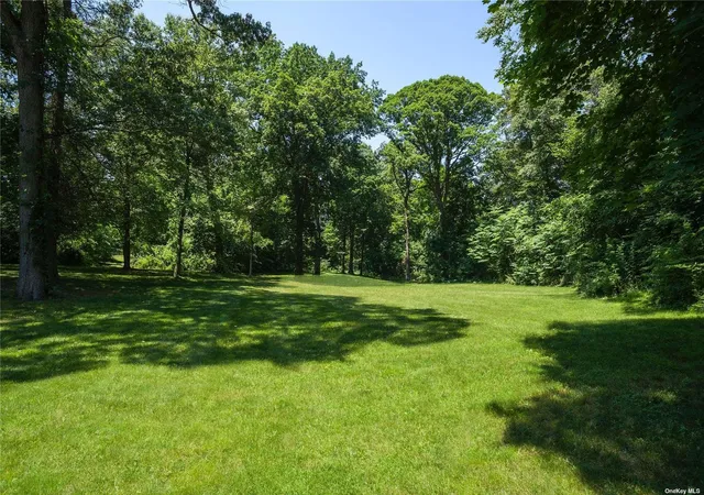 Photo 2 of Land for sale at 12 Spring Hill Ln, Old Westbury, NY 11568 | MLS# L3507480 | Listing updated on 2026-01-26