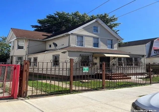 Photo 1 of Sale Pending at 94 21 134th St, South Richmond Hill, NY 11419 | MLS# L3509691 | Listing updated on 2024-12-04