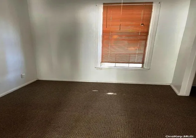 Photo 3 of Sale Pending at 94-21 134Th St, South Richmond Hill, NY 11419 | MLS# L3509691 | Listing updated on 2024-12-04