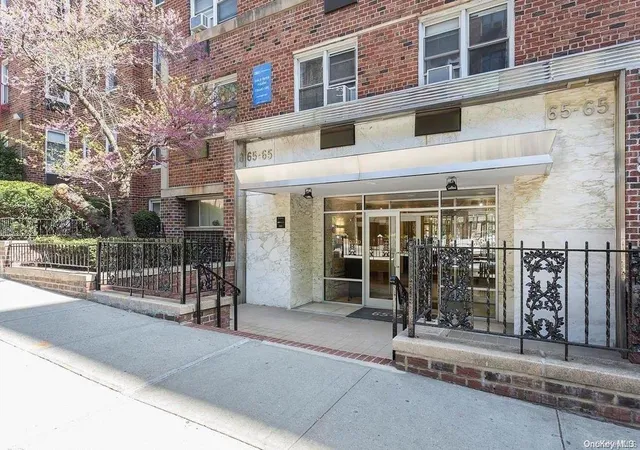 1st image of 65-65 Wetherole St #1W, Rego Park, NY 11374 | MLS# L3510928